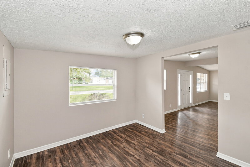 1,940/Mo, 3018 Carrevero Dr W Jacksonville, FL 32216 Dining Room View