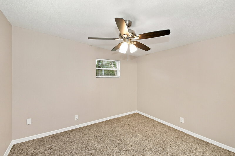 1,940/Mo, 3018 Carrevero Dr W Jacksonville, FL 32216 Primary Bedroom View