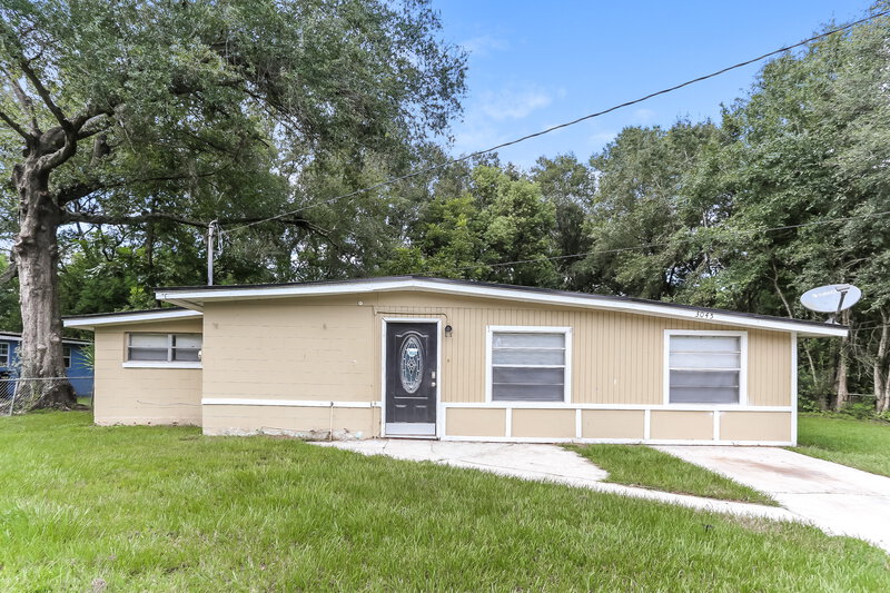 1,240/Mo, 3045 W 15th St Jacksonville, FL 32254 External View