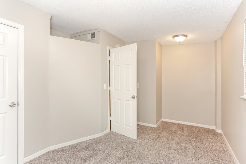 1,240/Mo, 3045 W 15th St Jacksonville, FL 32254 Bedroom View 2