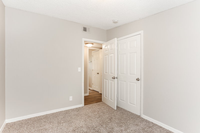 1,240/Mo, 3045 W 15th St Jacksonville, FL 32254 Bedroom View 3