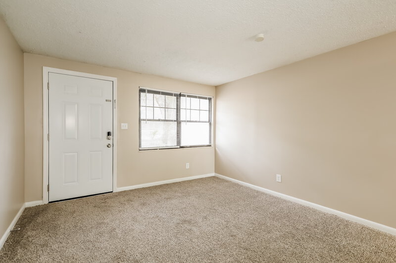 1,850/Mo, 310 Toccoa Rd Orange Park, FL 32073 Living Room View