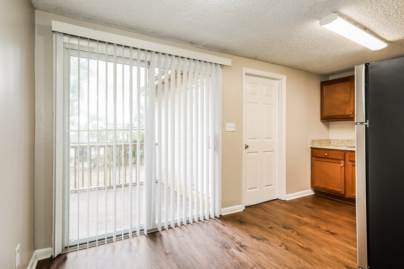 1,850/Mo, 310 Toccoa Rd Orange Park, FL 32073 Dining Room View
