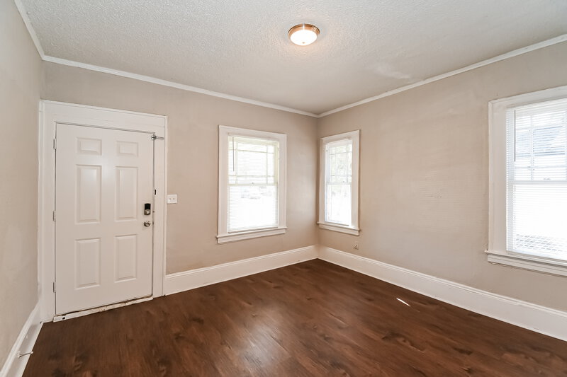 1,335/Mo, 3313 Gilmore St Jacksonville, FL 32205 Living Room View