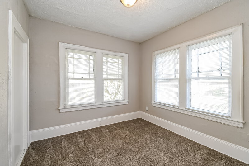 1,335/Mo, 3313 Gilmore St Jacksonville, FL 32205 Main Bedroom View