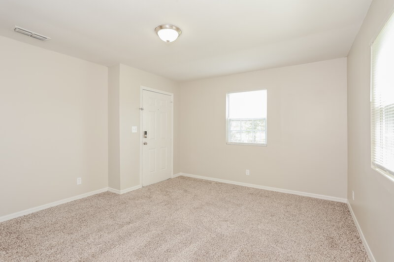 1,320/Mo, 3322 Lane Ave N Jacksonville, FL 32254 Living Room View