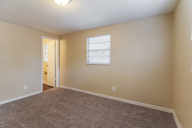 1,600/Mo, 3427 Clyde Dr Jacksonville, FL 32208 Main Bedroom View 2