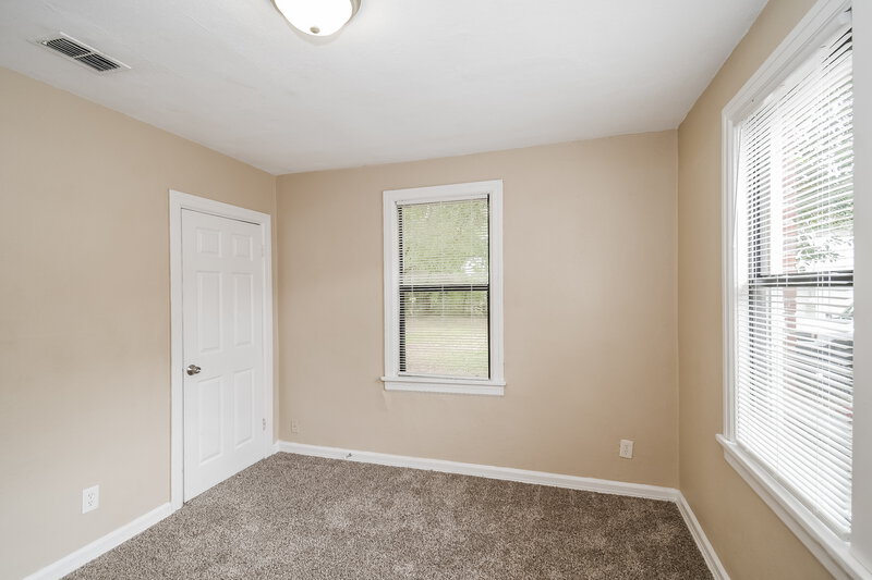 1,305/Mo, 346 W 68th St Jacksonville, FL 32208 Misc View 10