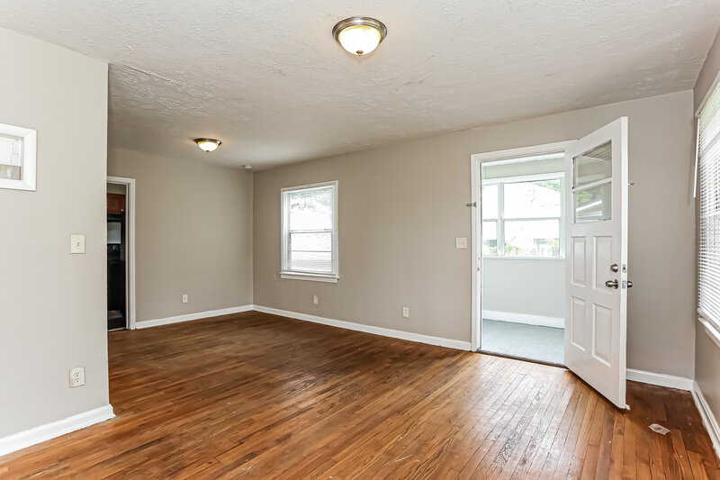 1,085/Mo, 3541 Westwood St Jacksonville, FL 32254 Living Room View