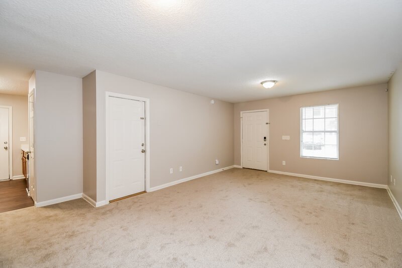 1,530/Mo, 3633 Drew St Jacksonville, FL 32207 Living Room View