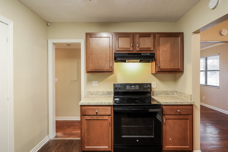 2,020/Mo, 3711 Jammes Rd Jacksonville, FL 32210 Kitchen View