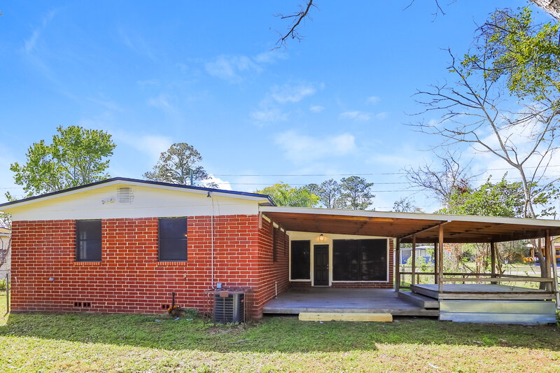 2,020/Mo, 3711 Jammes Rd Jacksonville, FL 32210 Rear View 2