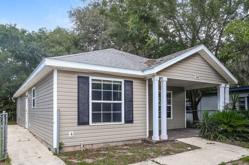 1,395/Mo, 3747 Peachtree St Jacksonville, FL 32206 Front View