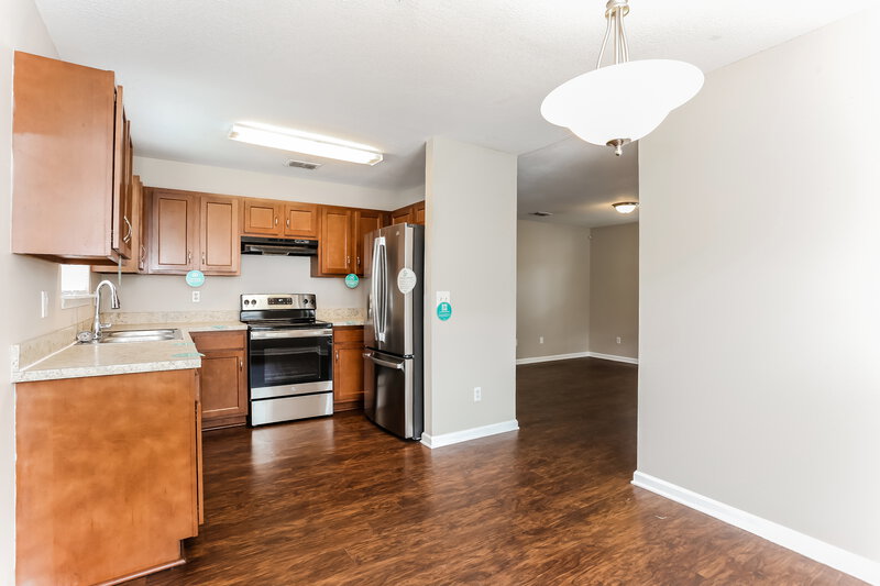 1,930/Mo, 3747 Peachtree St Jacksonville, FL 32206 Dining Room View 3