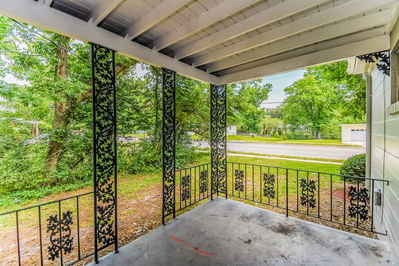 1,370/Mo, 3910 Jammes Rd Jacksonville, FL 32210 Covered Patio View