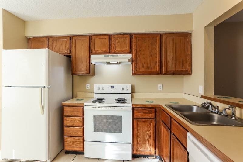 0/Mo, 4259 Polo Ct Jacksonville, FL 32277 Kitchen View 2