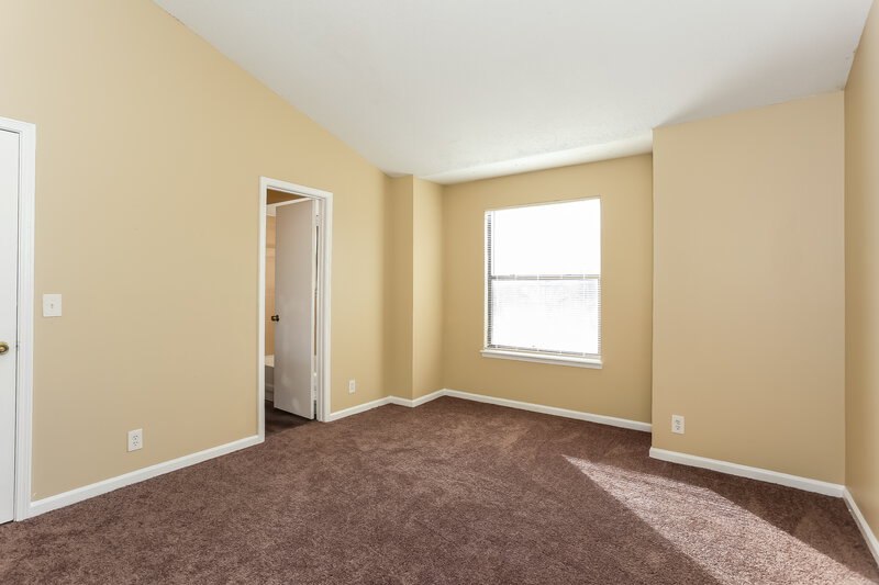 0/Mo, 4259 Polo Ct Jacksonville, FL 32277 Bedroom View