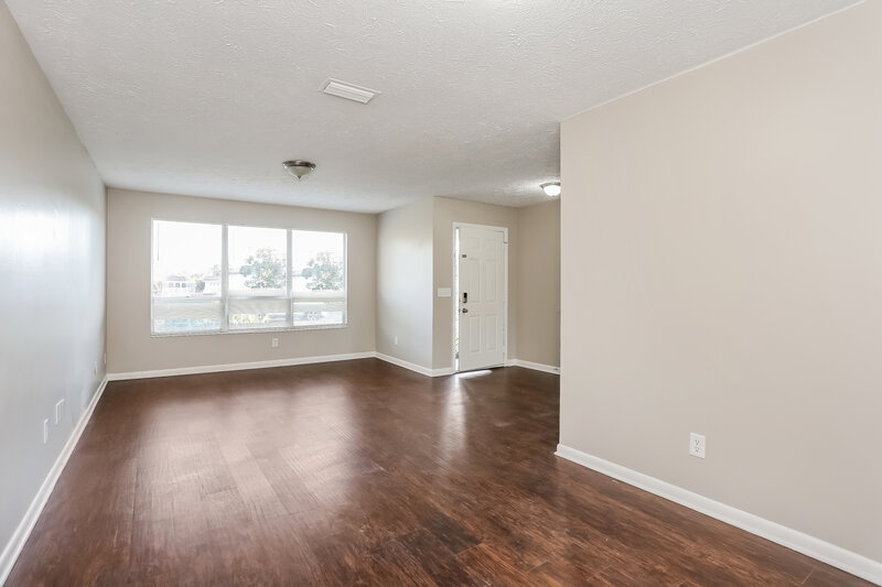 1,765/Mo, 4407 Argentine Dr N Jacksonville, FL 32217 Living Room View