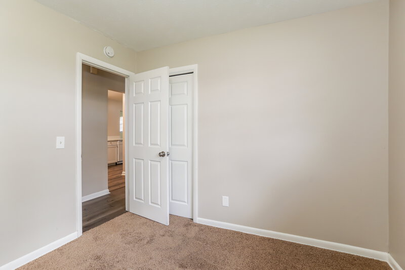 1,745/Mo, 4415 Argentine Dr N Jacksonville, FL 32217 Bedroom View