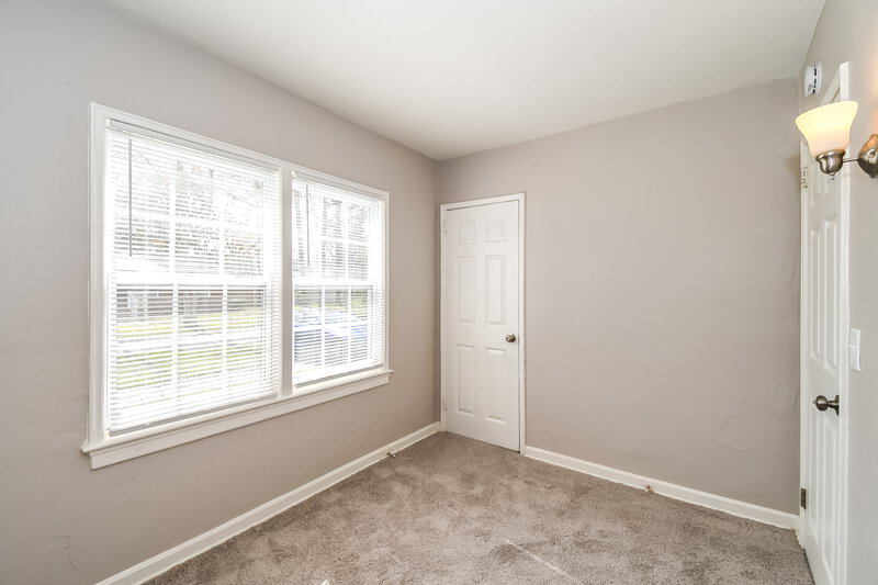 1,300/Mo, 4761 Cambridge Rd Jacksonville, FL 32210 Bedroom View 2