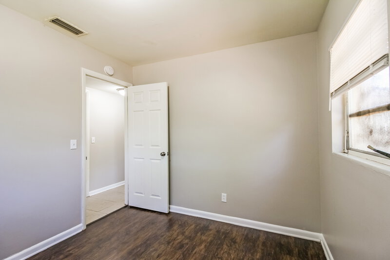 1,340/Mo, 4815 Andromeda Rd Jacksonville, FL 32210 Bedroom View 2