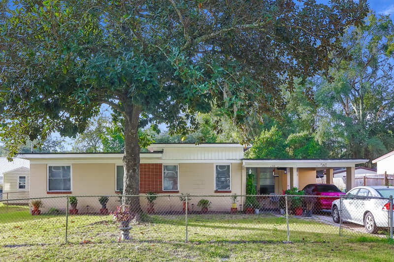 2,020/Mo, 5220 Seaspray Ave Jacksonville, FL 32244 External View