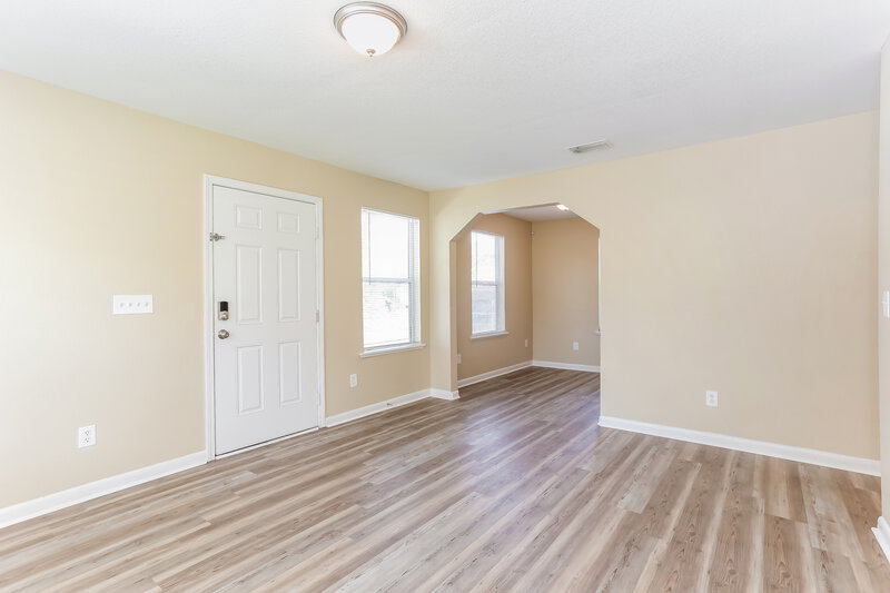 1,265/Mo, 5339 Newcombe Rd Jacksonville, FL 32209 Living Room View