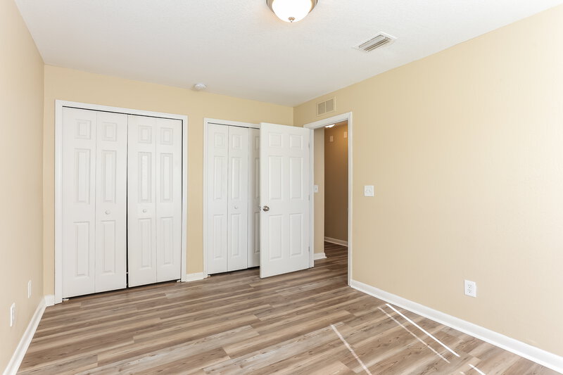 1,265/Mo, 5339 Newcombe Rd Jacksonville, FL 32209 Main Bedroom View