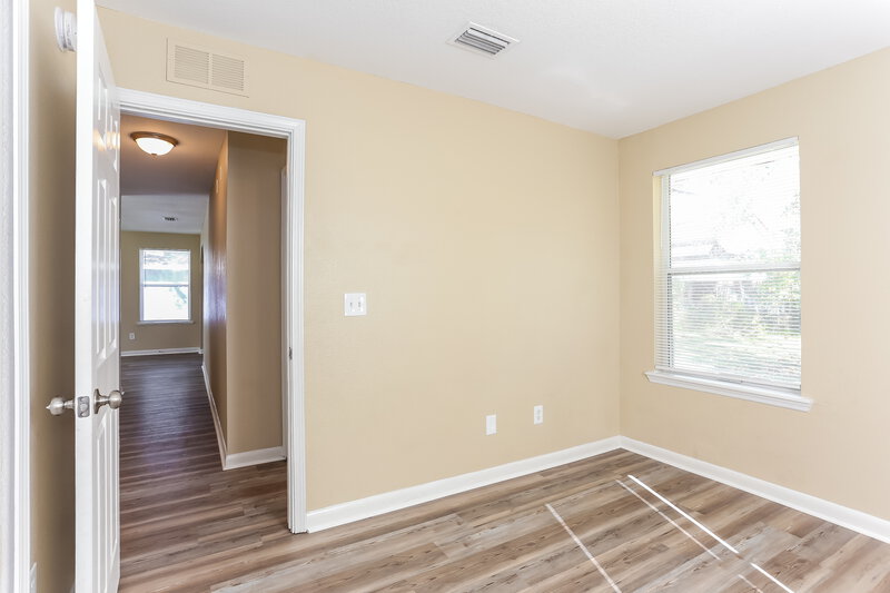 1,265/Mo, 5339 Newcombe Rd Jacksonville, FL 32209 Bedroom View 2