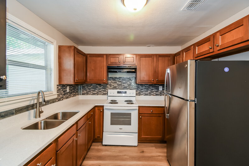 1,510/Mo, 5405 Sharon Ter Jacksonville, FL 32207 Misc View 6