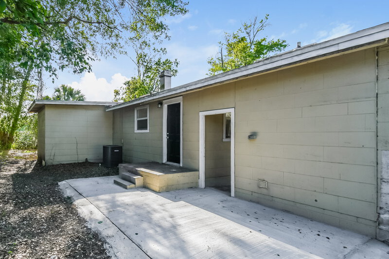 1,510/Mo, 5405 Sharon Ter Jacksonville, FL 32207 Misc View 13