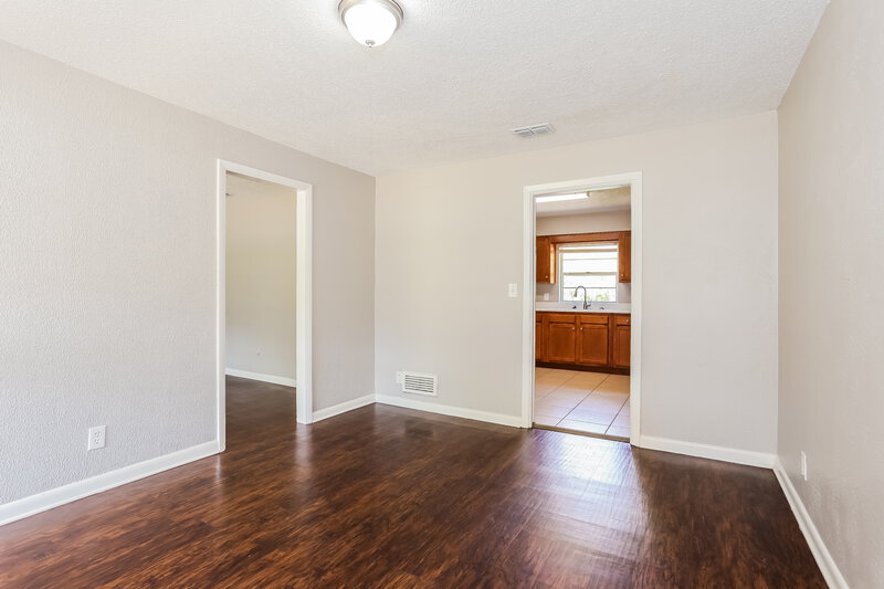 1,725/Mo, 5433 Matanzas Cir Jacksonville, FL 32211 Dining Room View