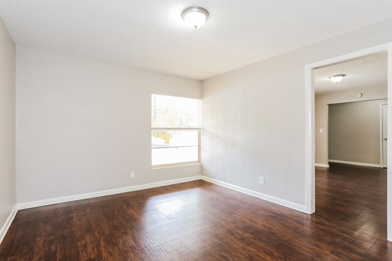 1,725/Mo, 5433 Matanzas Cir Jacksonville, FL 32211 Dining Room View 2