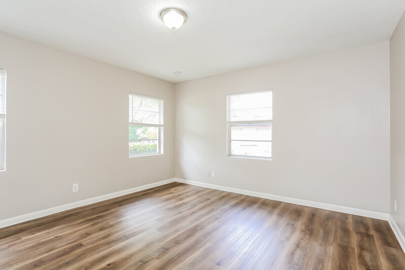 1,725/Mo, 5433 Matanzas Cir Jacksonville, FL 32211 Main Bedroom View 2