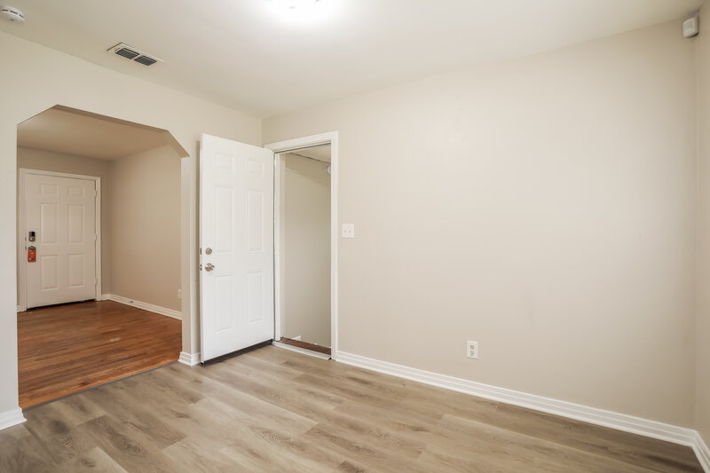 1,385/Mo, 5441 Cardan Rd Jacksonville, FL 32244 Dining Room View