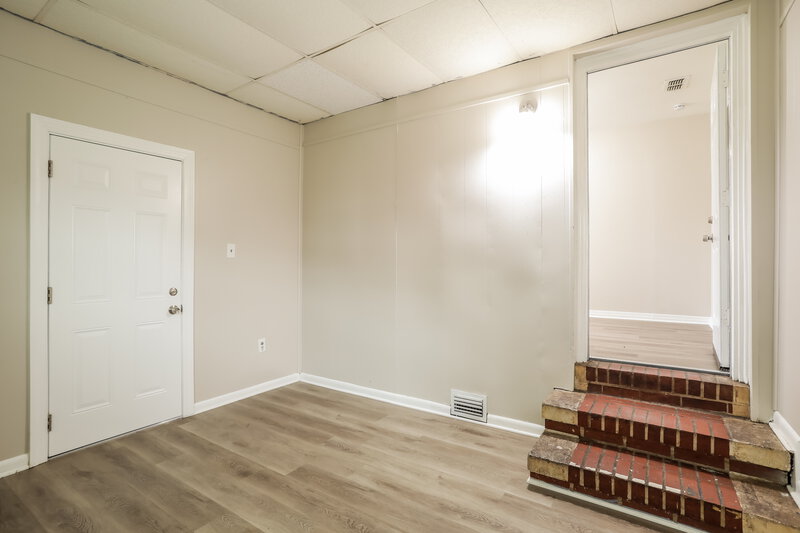 1,385/Mo, 5441 Cardan Rd Jacksonville, FL 32244 Family Room View