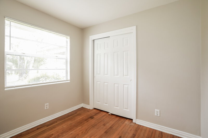 1,385/Mo, 5441 Cardan Rd Jacksonville, FL 32244 Bedroom View