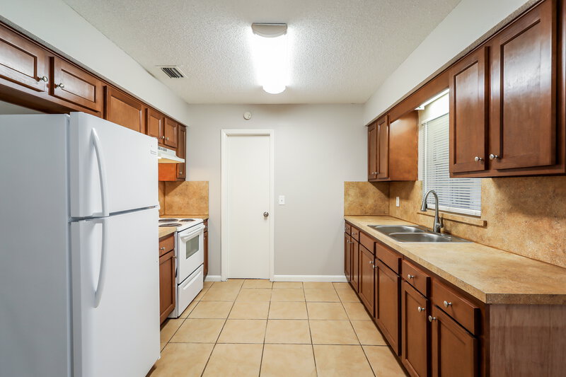 1,695/Mo, 5664 Hillman Dr Jacksonville, FL 32244 Misc View 6