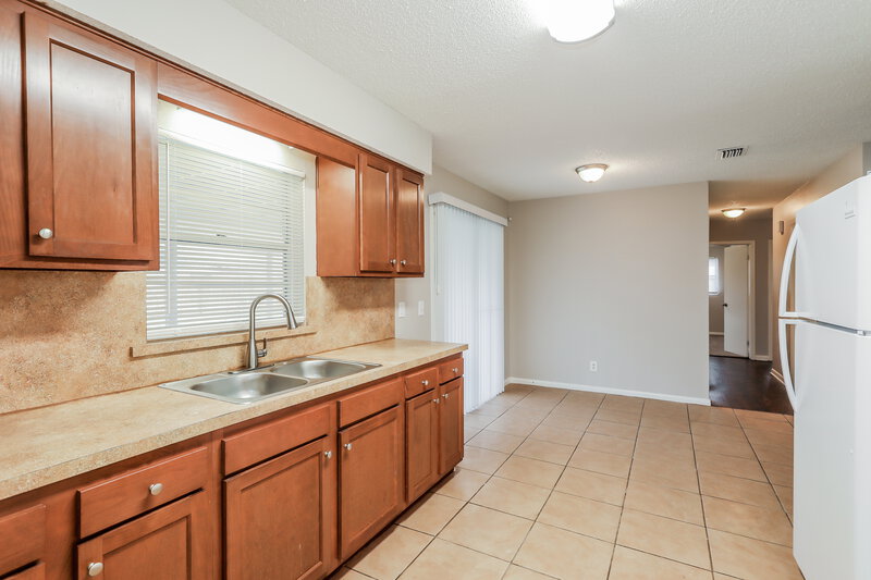 1,695/Mo, 5664 Hillman Dr Jacksonville, FL 32244 Misc View 7