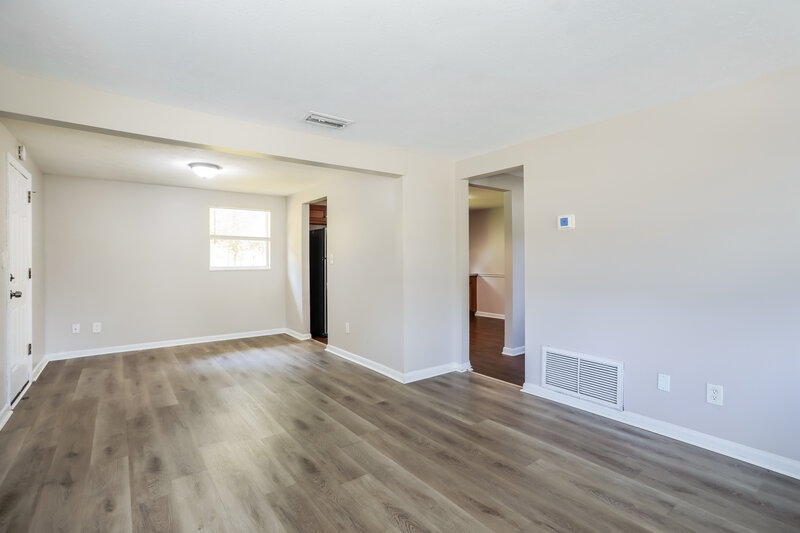 1,450/Mo, 5816 Sonora Dr W Jacksonville, FL 32244 Dining Room View