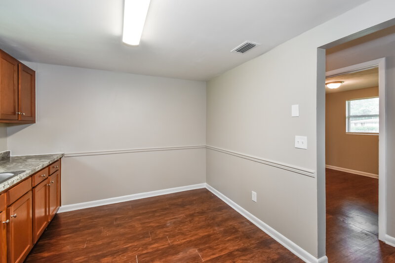 1,940/Mo, 5816 Sonora Dr W Jacksonville, FL 32244 Bedroom View