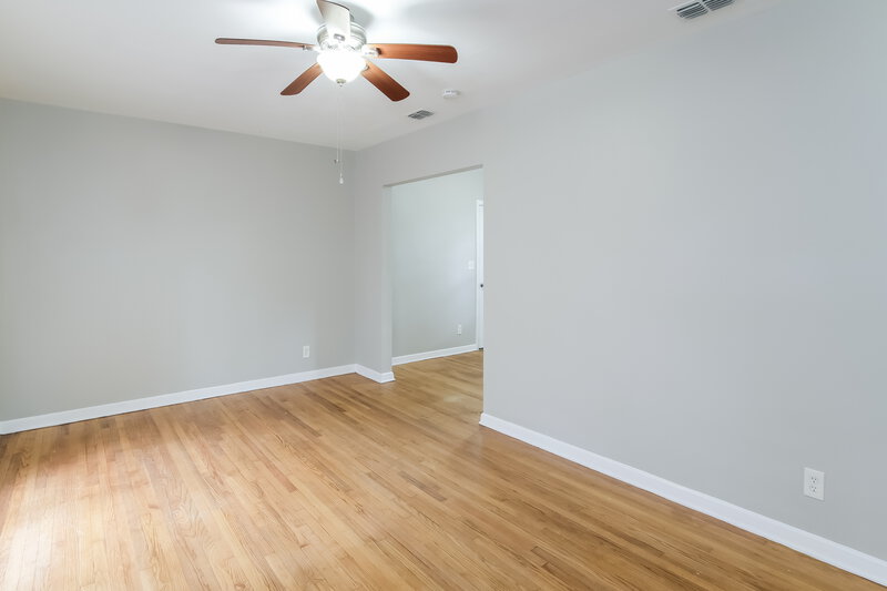 1,670/Mo, 6020 Woodside Dr Jacksonville, FL 32210 Dining Room View