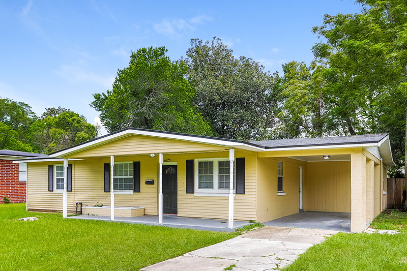 2,130/Mo, 6227 Pine Summit Dr Jacksonville, FL 32211 Front View 2