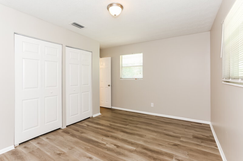 1,520/Mo, 6529 Hugh Ct Jacksonville, FL 32210 Main Bedroom View 2