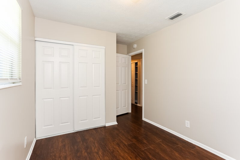 1,520/Mo, 6529 Hugh Ct Jacksonville, FL 32210 Bedroom View 3