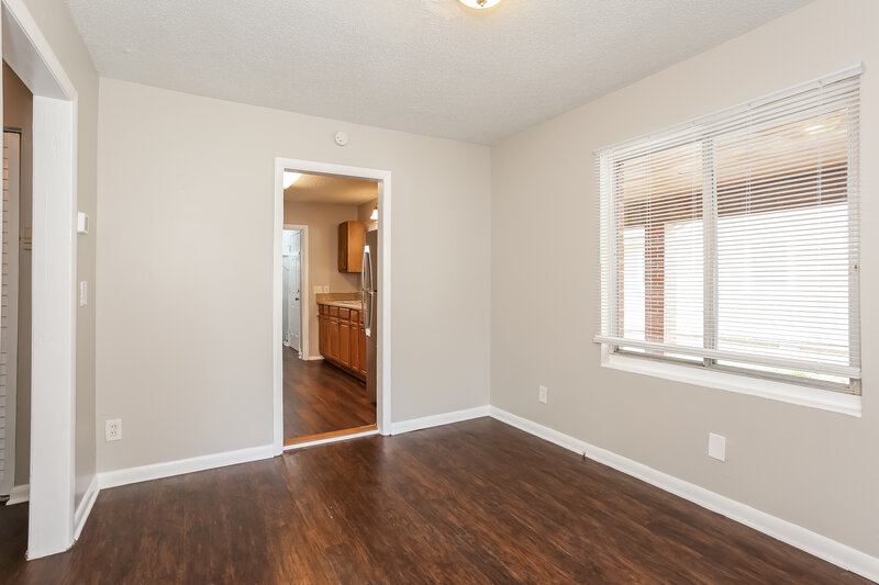 1,265/Mo, 6552 Perry St Jacksonville, FL 32208 Dining Room View 2