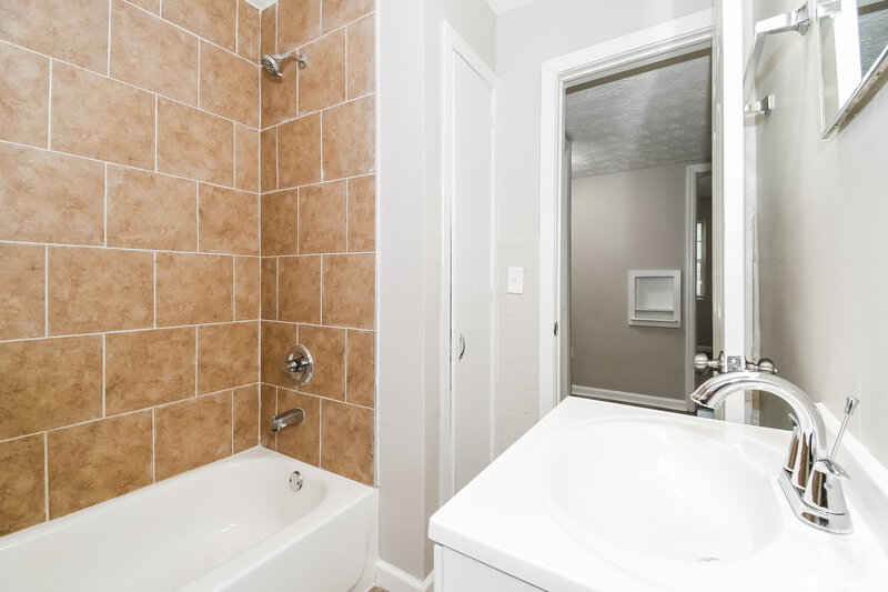 1,495/Mo, 657 Stanwick Rd Jacksonville, FL 32208 Bedroom View 4