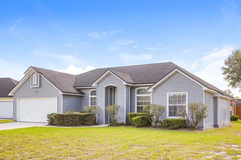 1,710/Mo, 6621 Delta Post Dr W Jacksonville, FL 32244 Front View