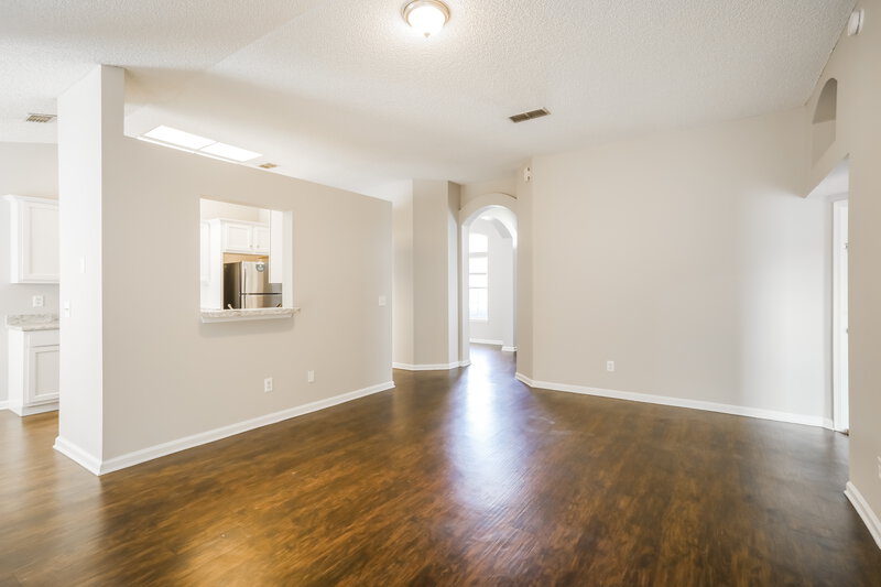 1,710/Mo, 6621 Delta Post Dr W Jacksonville, FL 32244 Living Room View 2