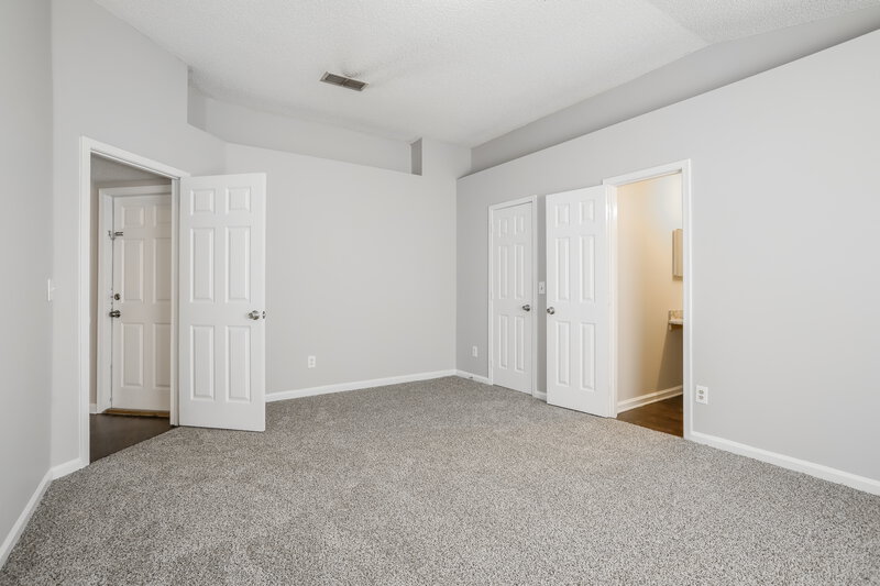 1,710/Mo, 6621 Delta Post Dr W Jacksonville, FL 32244 Main Bedroom View